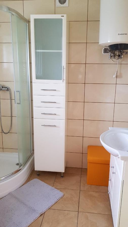 Dom W Skowronkach Villa Sasino Buitenkant foto
