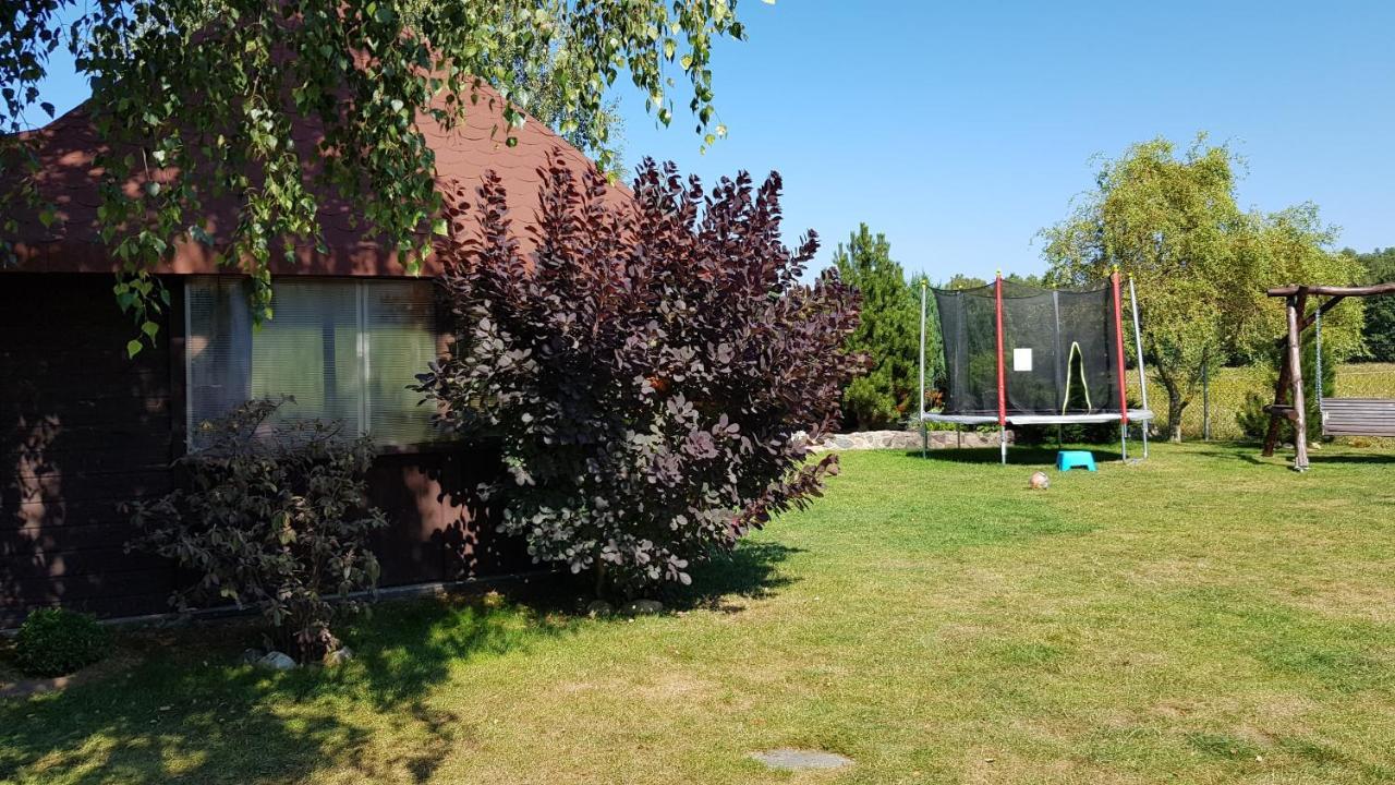 Dom W Skowronkach Villa Sasino Buitenkant foto