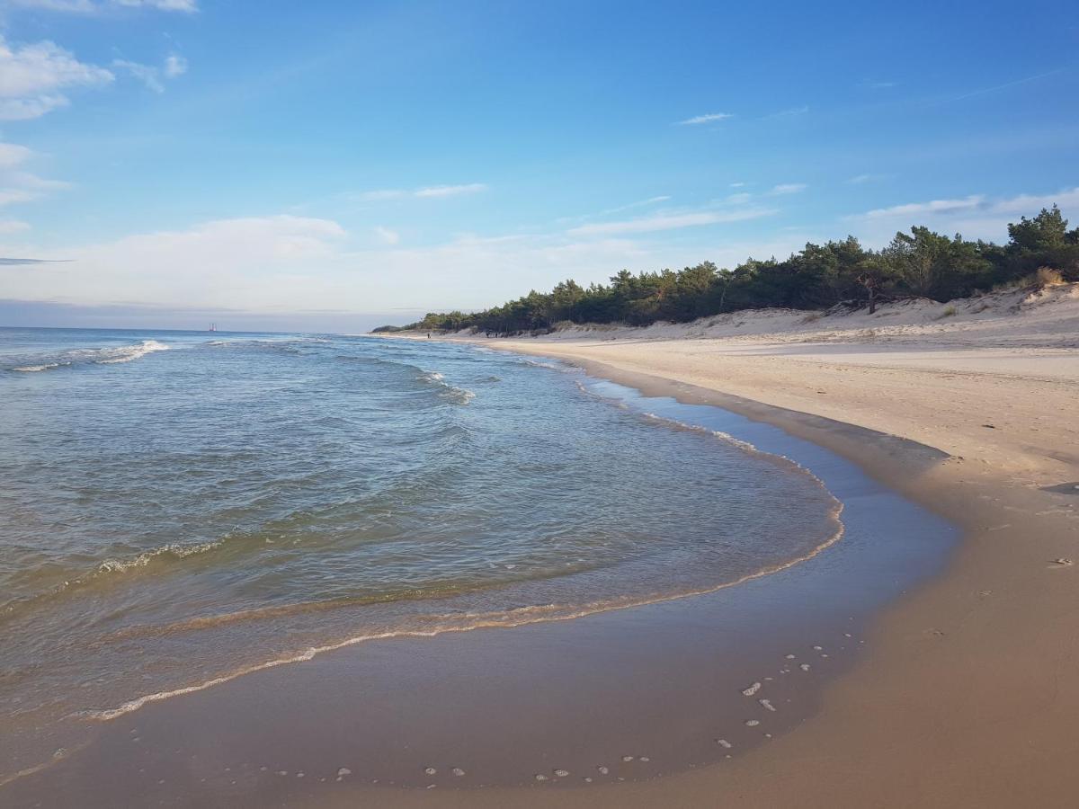 Dom W Skowronkach Villa Sasino Buitenkant foto