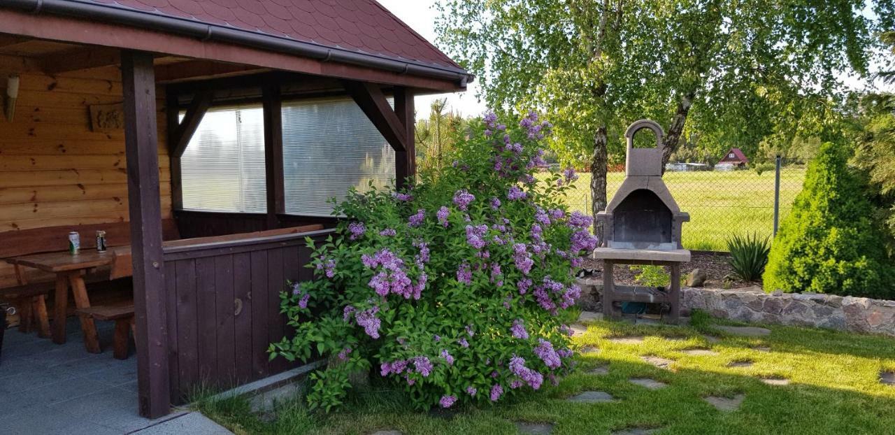 Dom W Skowronkach Villa Sasino Buitenkant foto